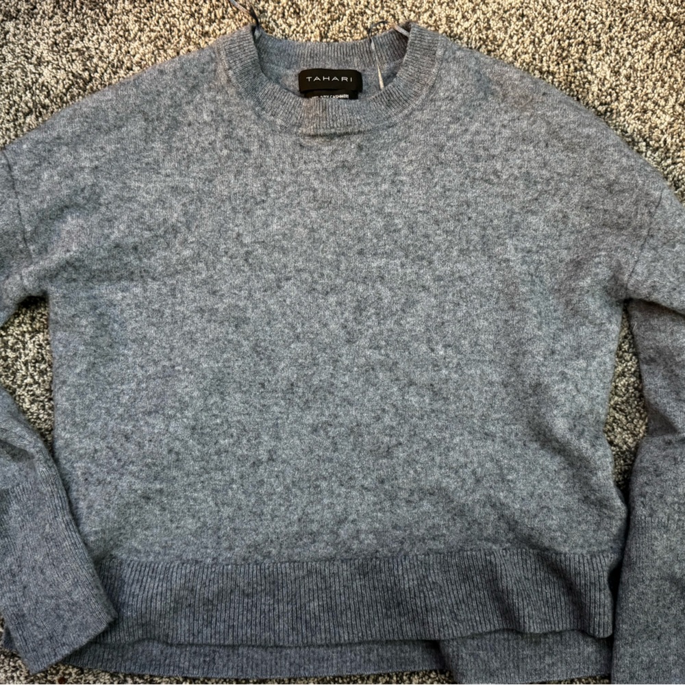 Tahari Women's Crewneck Sweater in Heather Gray/Blue